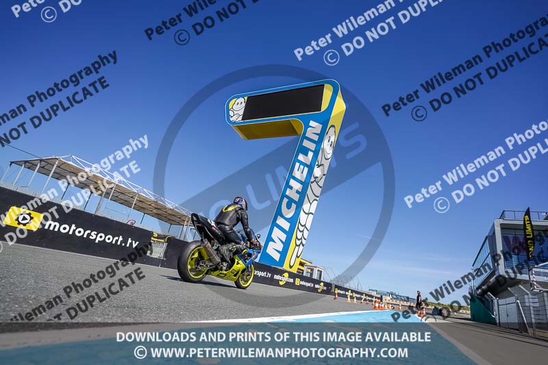 France;Le Mans;event digital images;motorbikes;no limits;peter wileman photography;trackday;trackday digital images